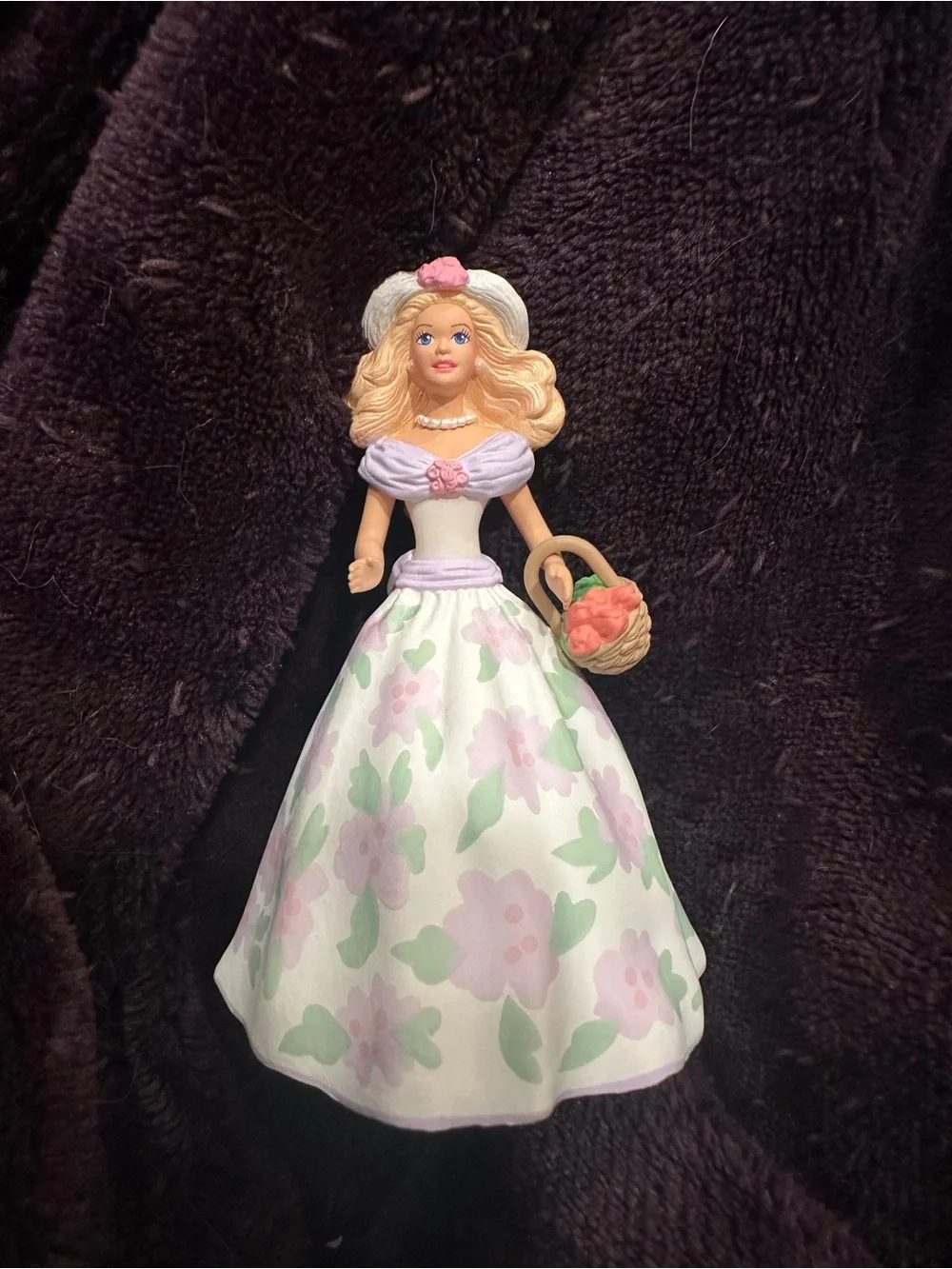 Keepsake Springtime Barbie Ornament - Pink Floral 1995 Easter Collection